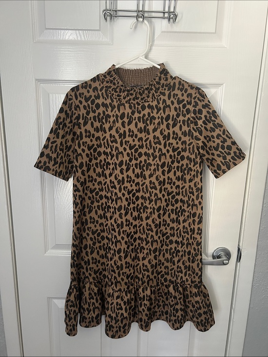 Zara Dresses & Skirts - Zara Leopard Smocked Neck Short Sleeve Dress - Brown/Black